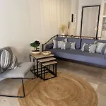 Seaside Akrata's House Apartamento